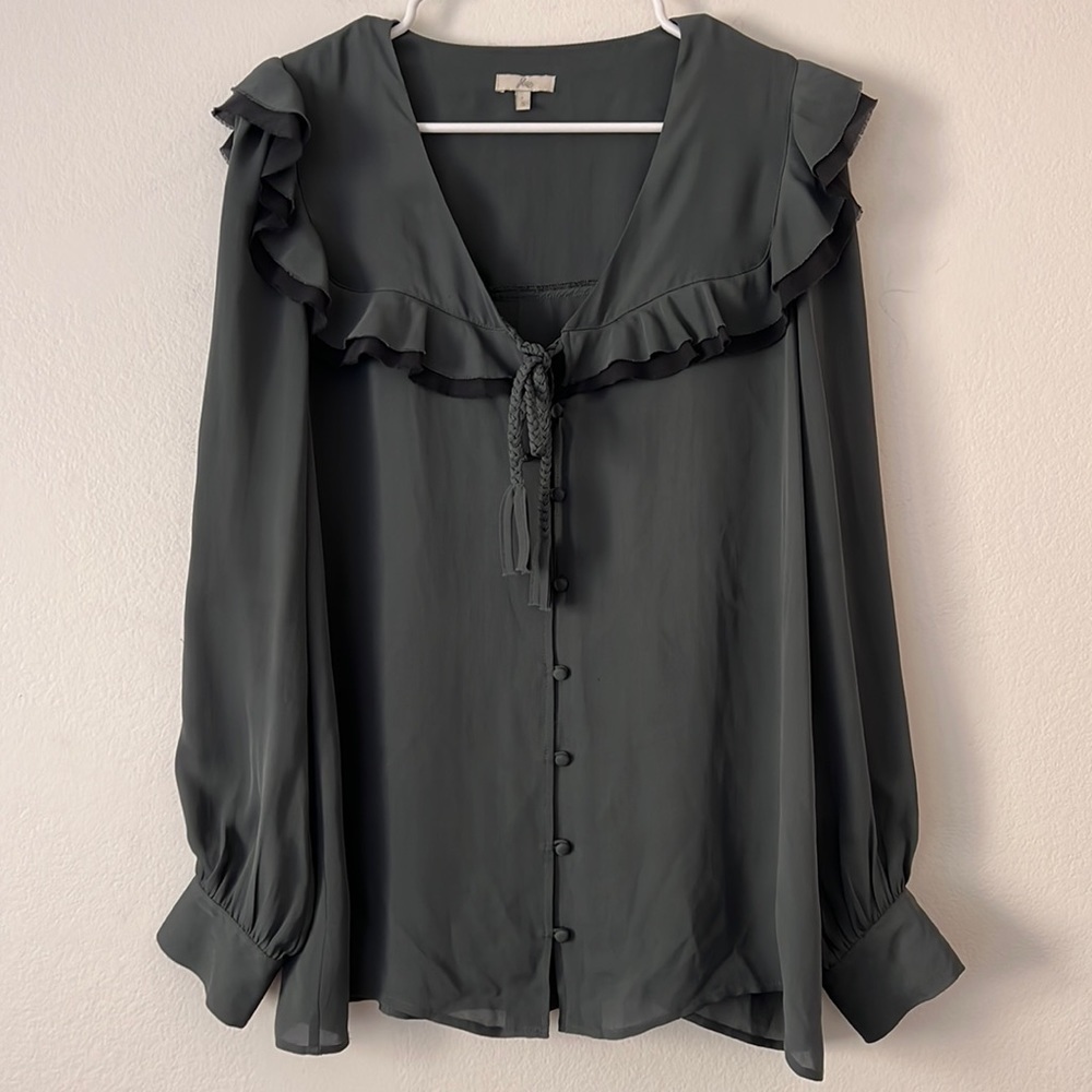 Joie Women’s Longsleeve Top Size Small Cashmire